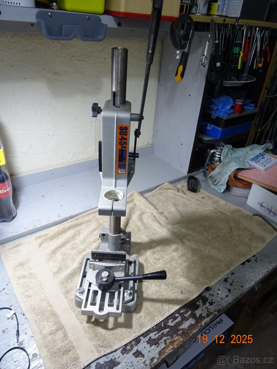 STOJAN + SVĚRAK PRO UPEVNĚNI VRTAČKY - 2