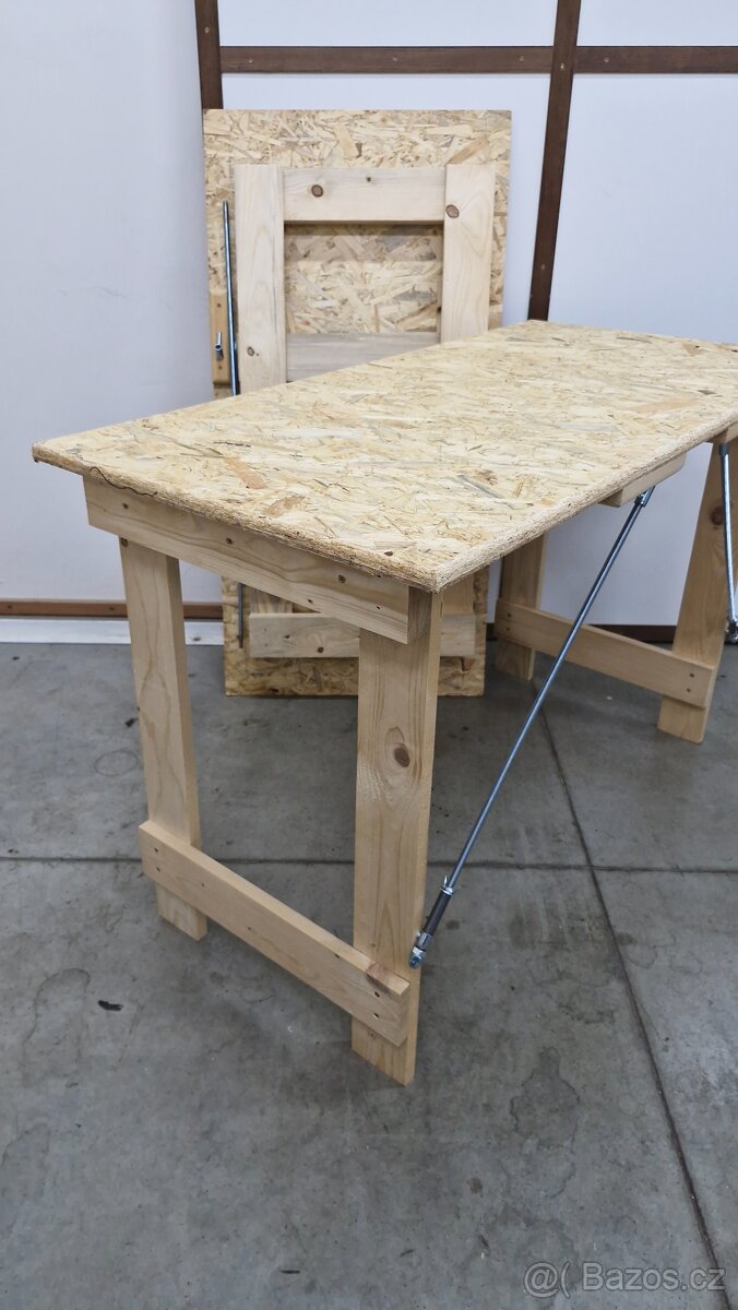 Stoly rozkládací cca 80ks - 2