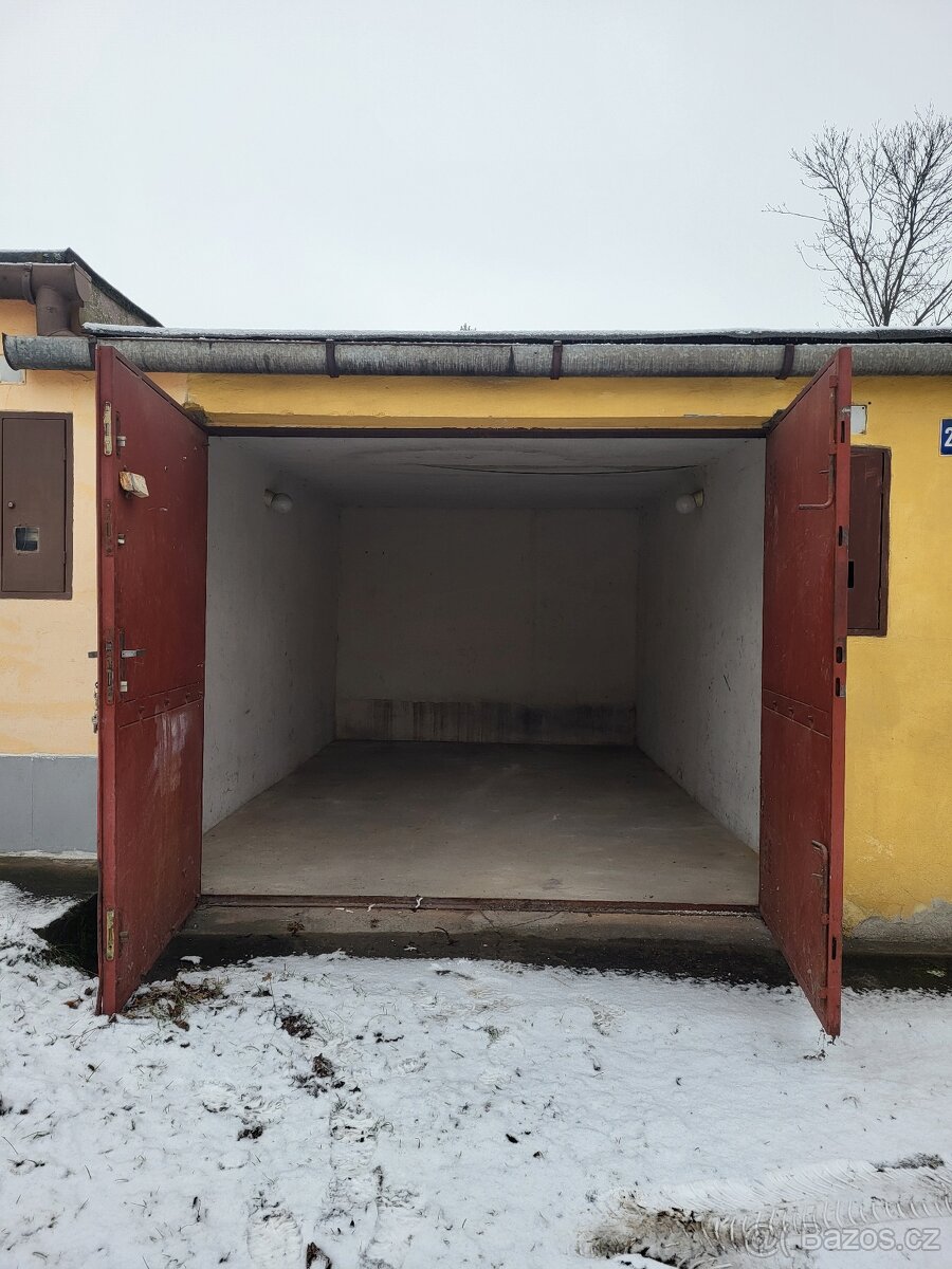 Pronájem garáže Český Těšín - 2