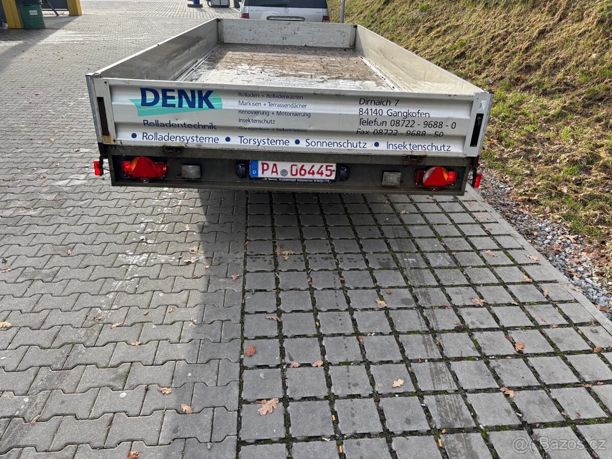 Přívěs HUMBAUR - 2