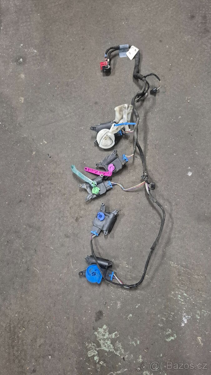 Motorky klapek klimatroniku A4 b6 b7 - 2