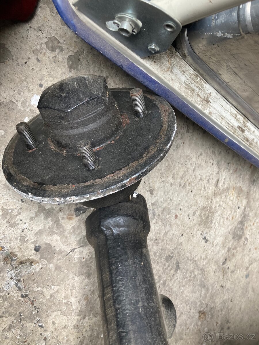 Zetor 25 náprava - 2