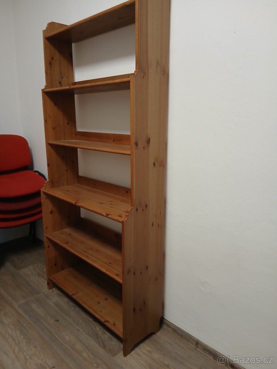 Dřevěný regál Lekskvik - 2