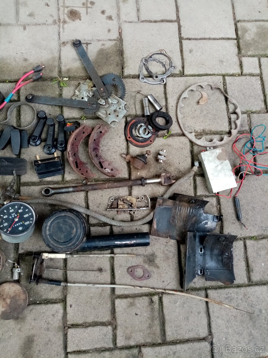 Náhradní díly Trabant - 2