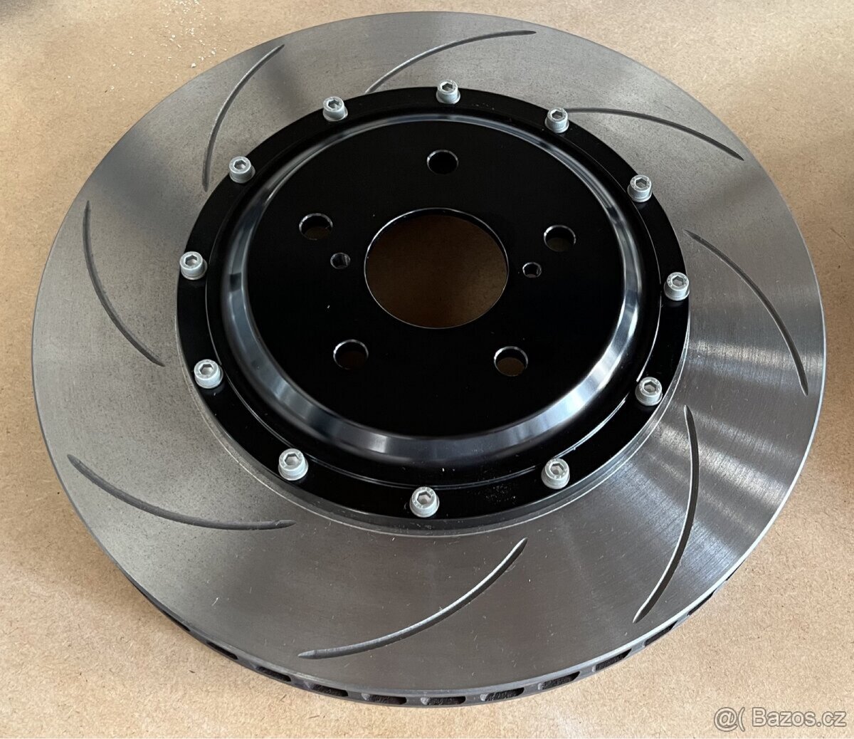 Nove predni kotouce Toyota Yaris GR - 2