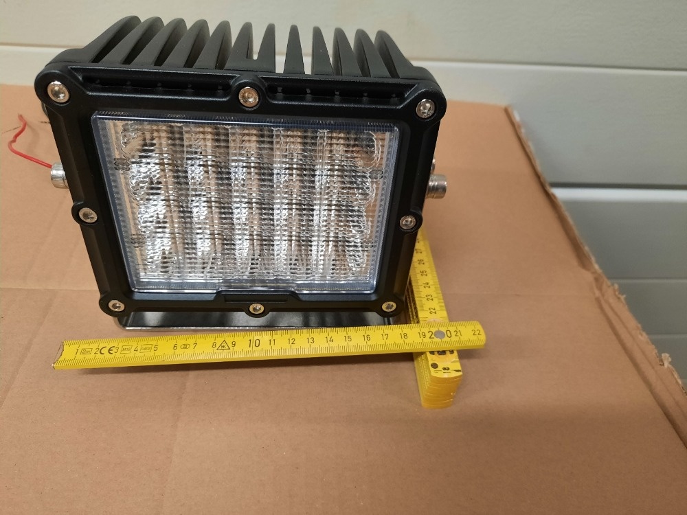 Prodám pracovní LED 12/24V-100W - 2