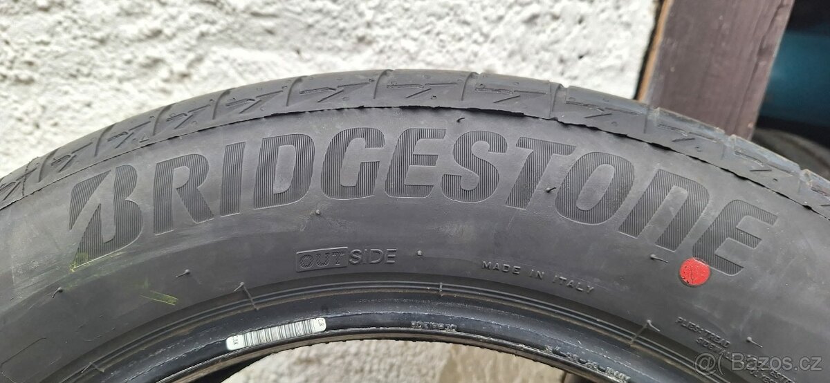 Pneu 235/55r18 - 2