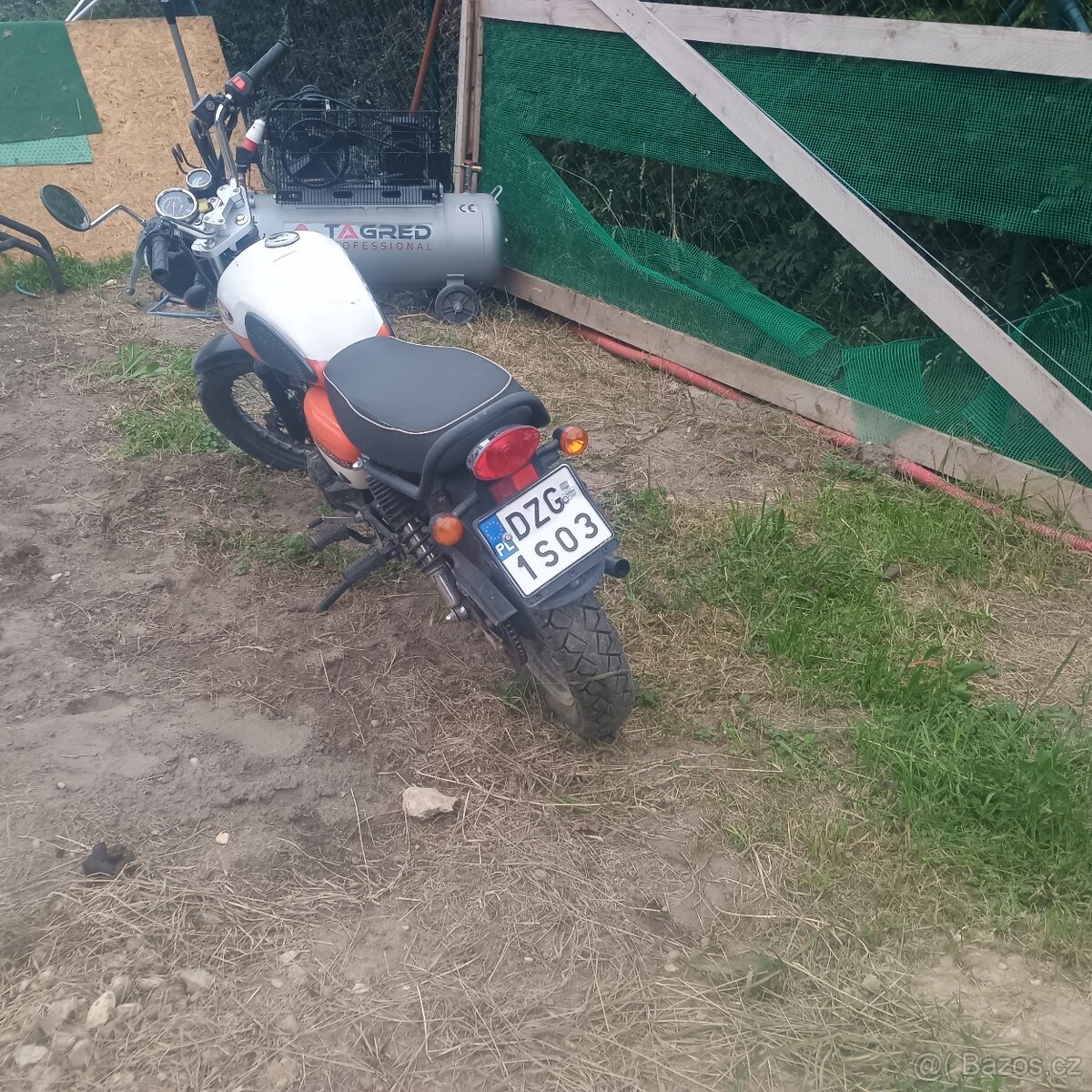 Café racer Romet Ogar Caffe 125 - 2