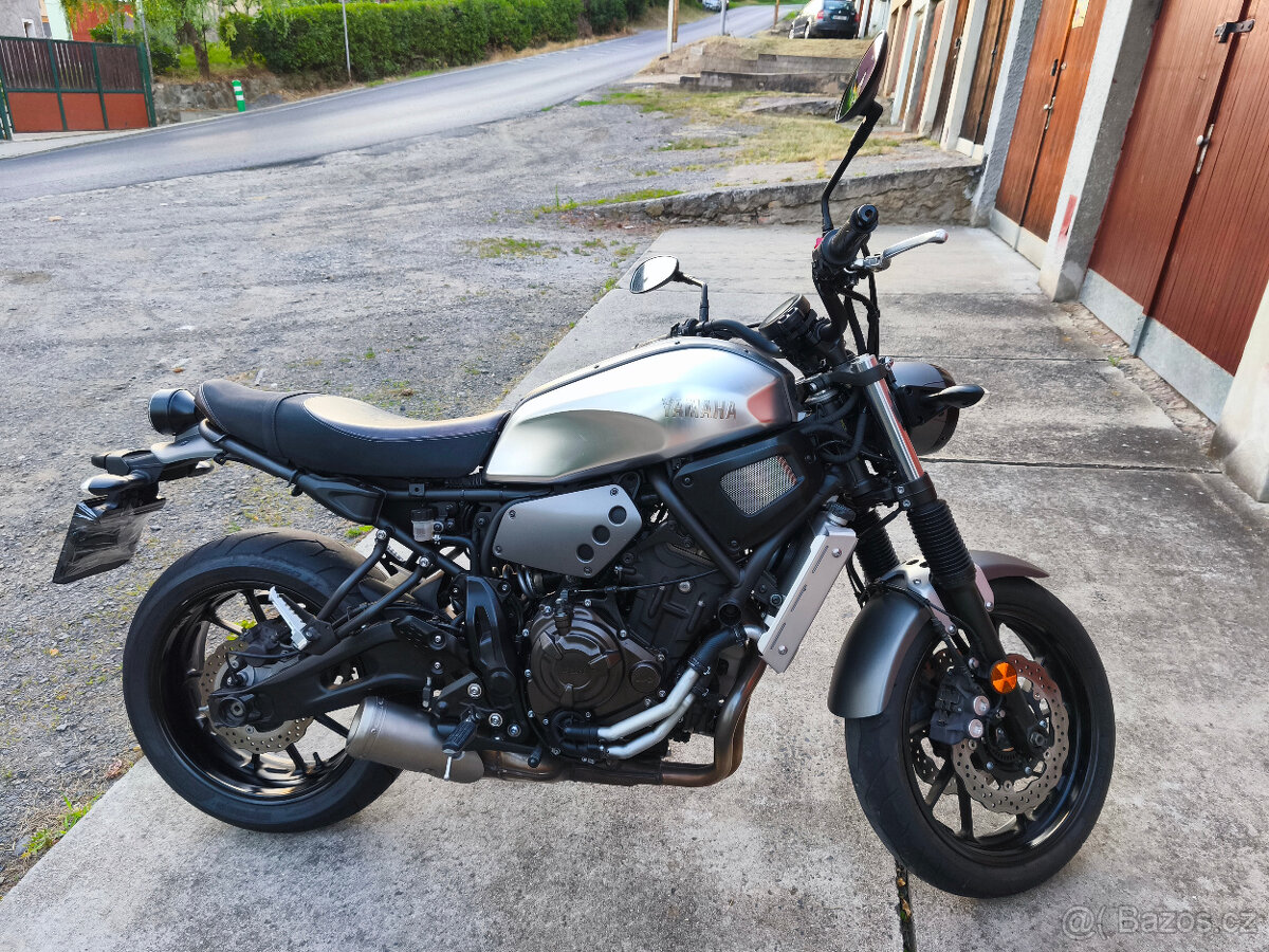 YAMAHA XSR 700 - 2