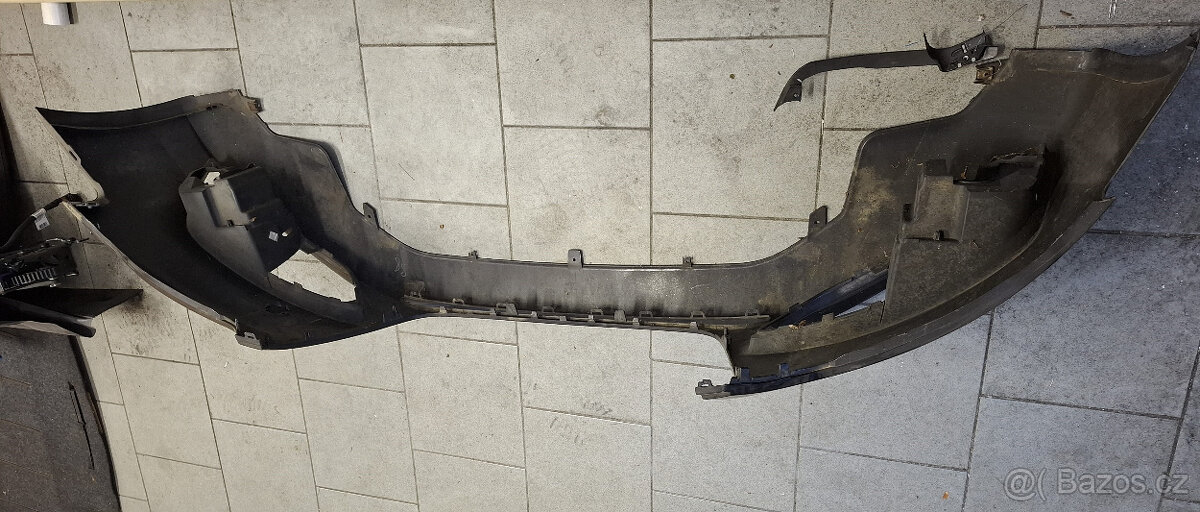 Přední nárazník Audi A4 8K 8K0807437AA - 2