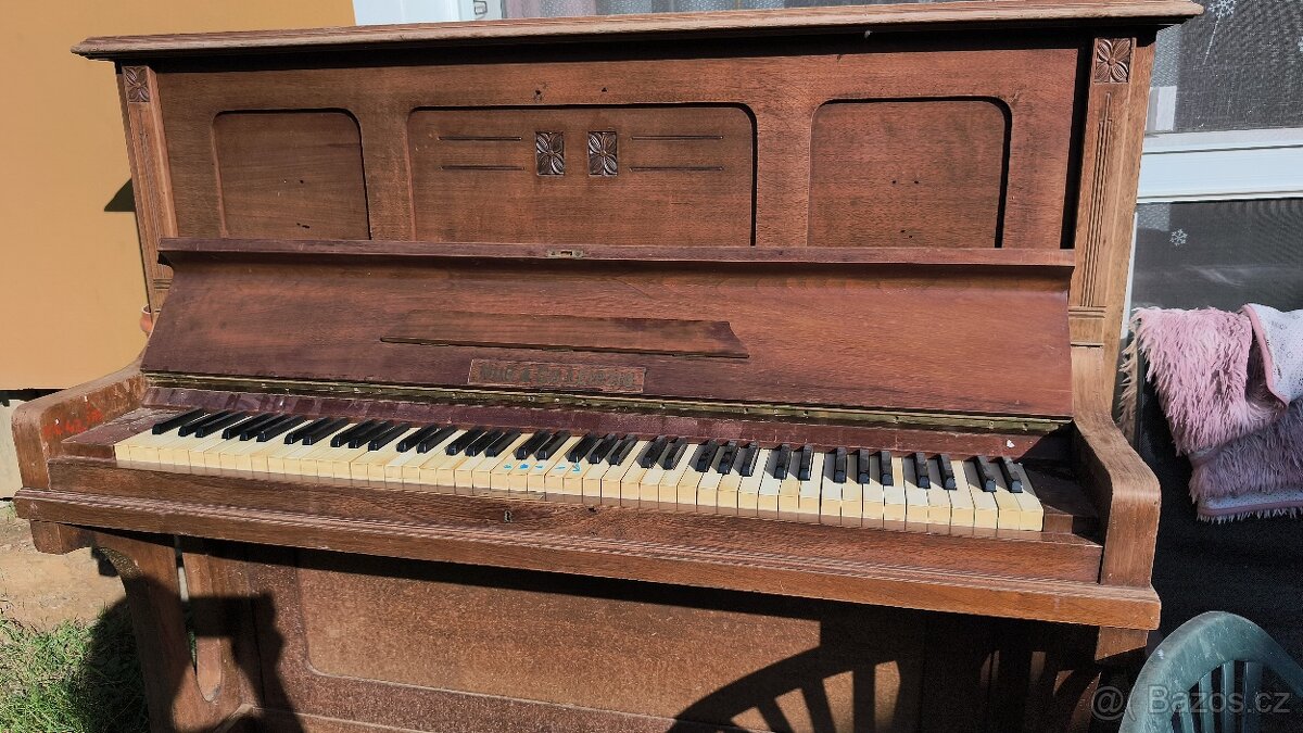 Piano/klavír na dožití - 2