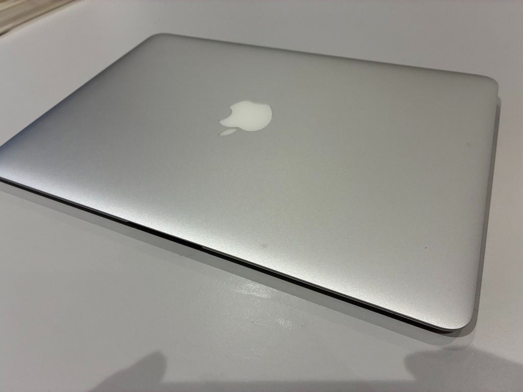 MacBook Air 13” 256GB 2017 - 2
