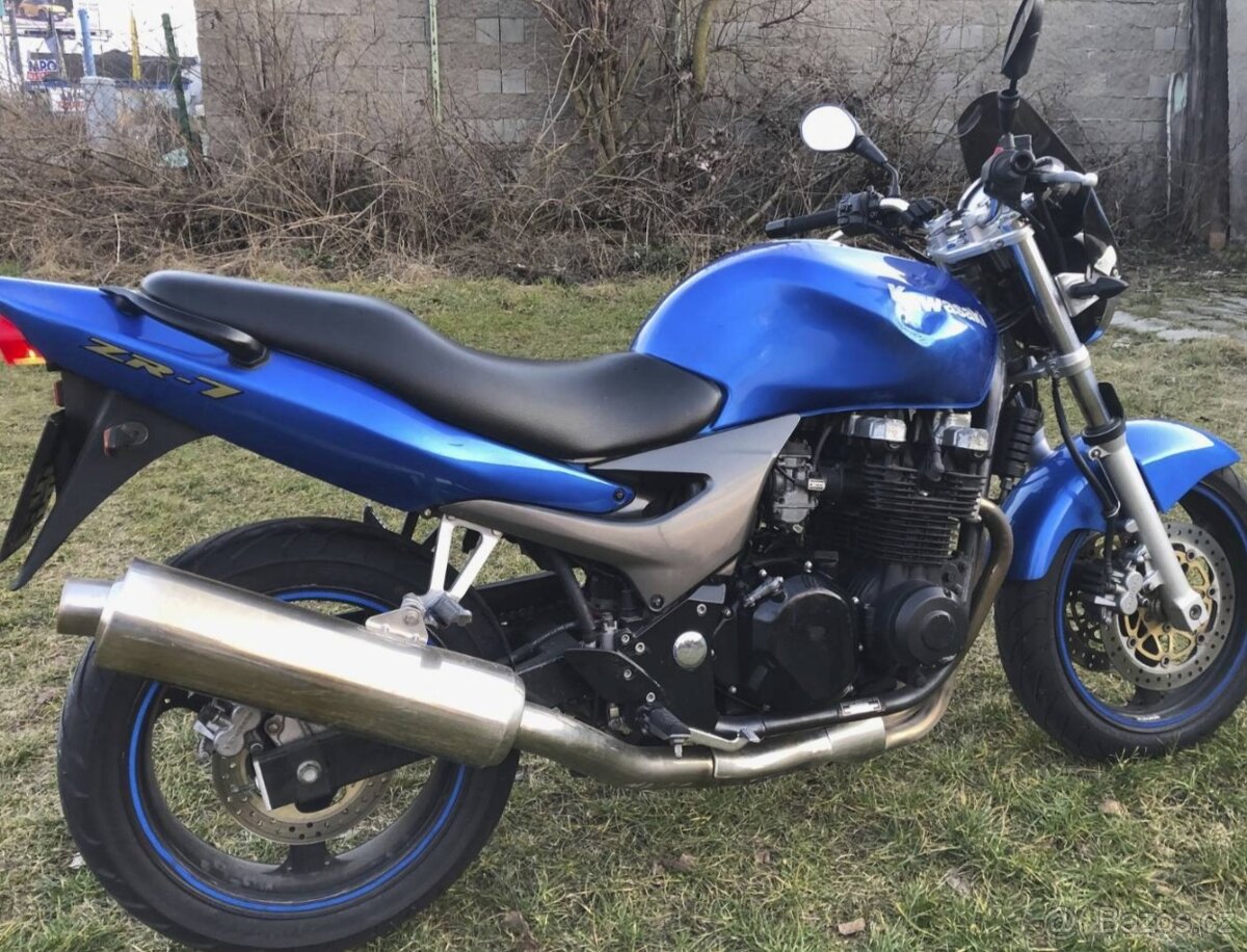 Kawasaki zr7 - 2