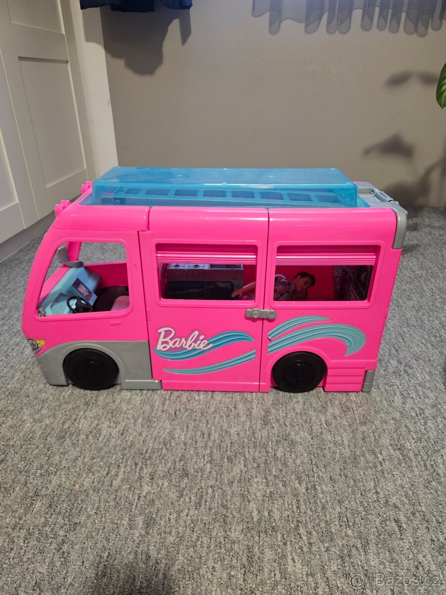Barbie karavan snů, 3x barbie a ken - 2