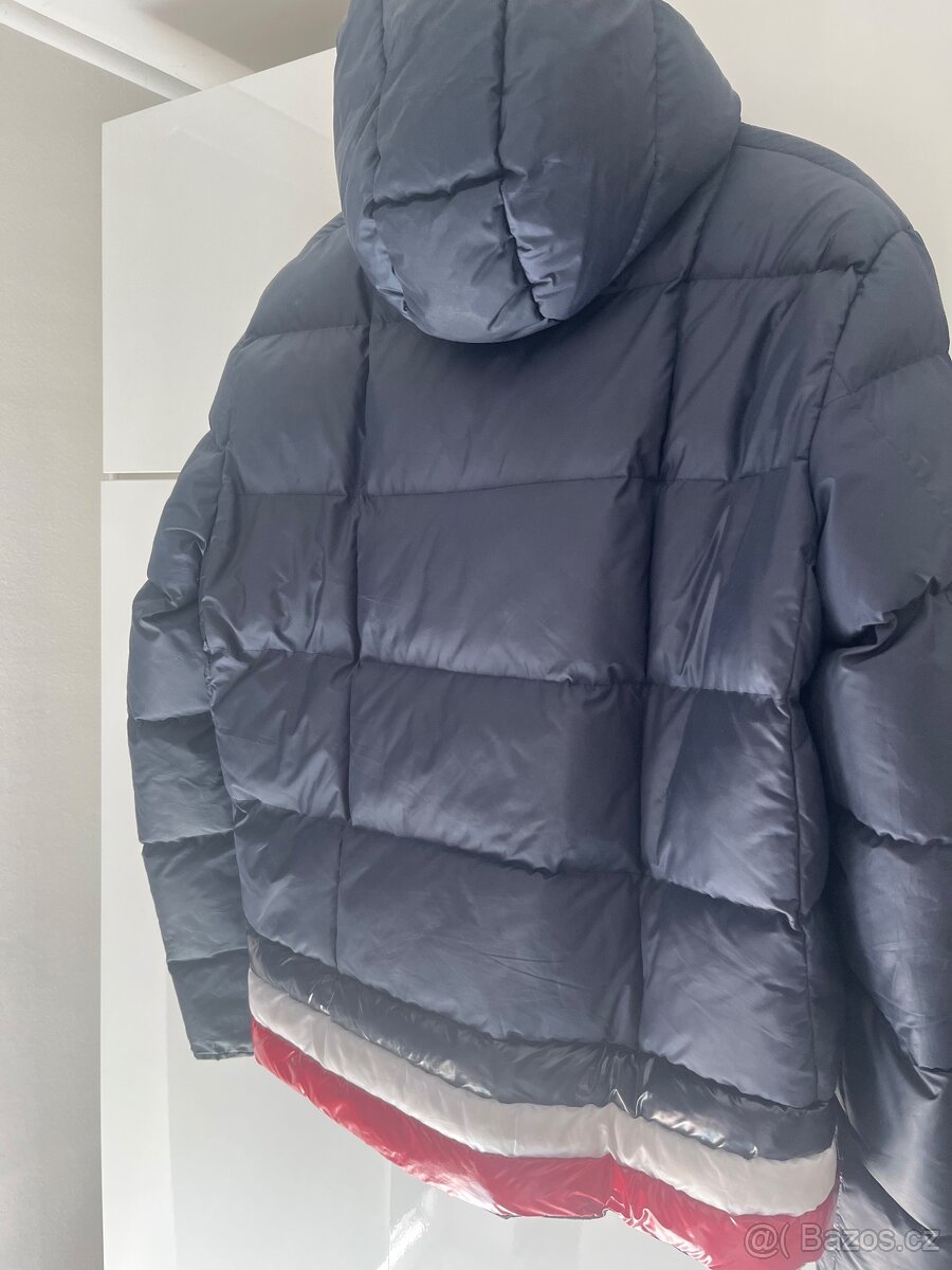 Moncler zimní bunda XL - 2