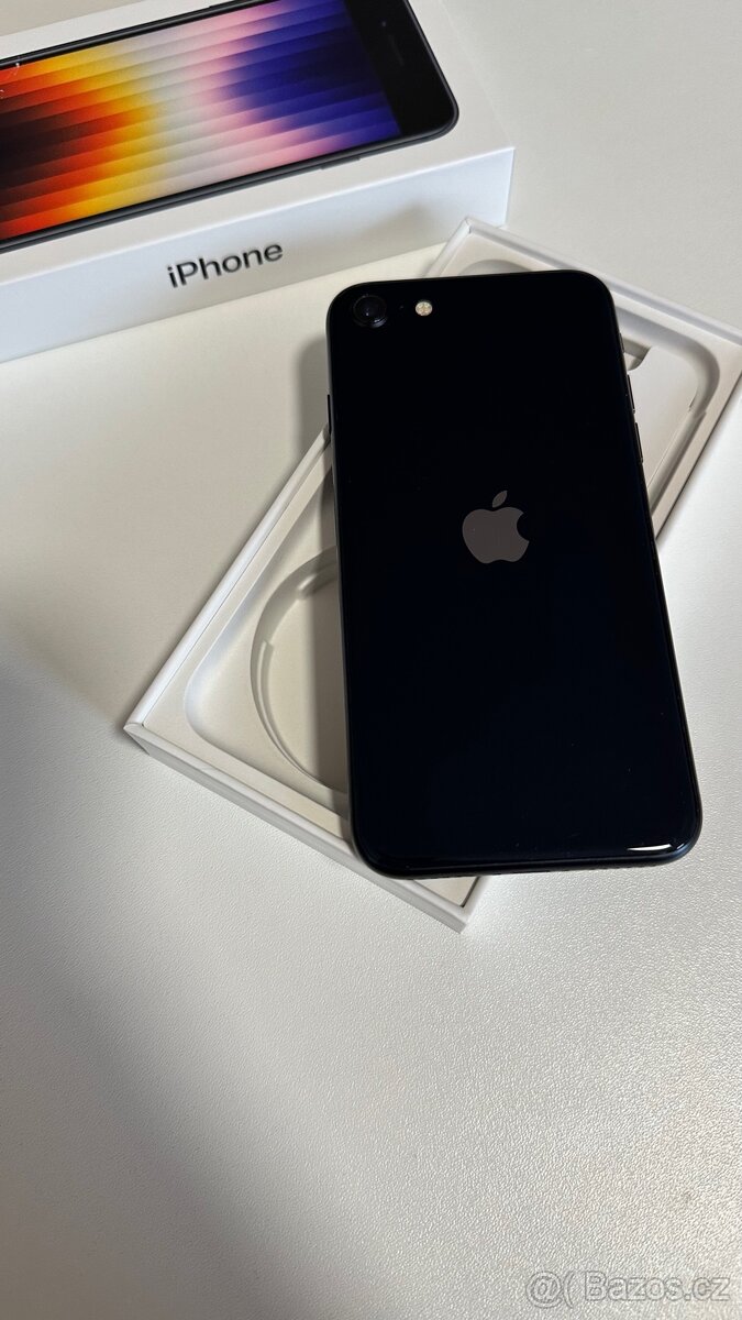 Prodám IPhone SE 2022 64gb - 2