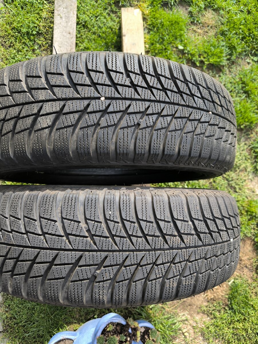 Bridgestone 175/70/14 - 2