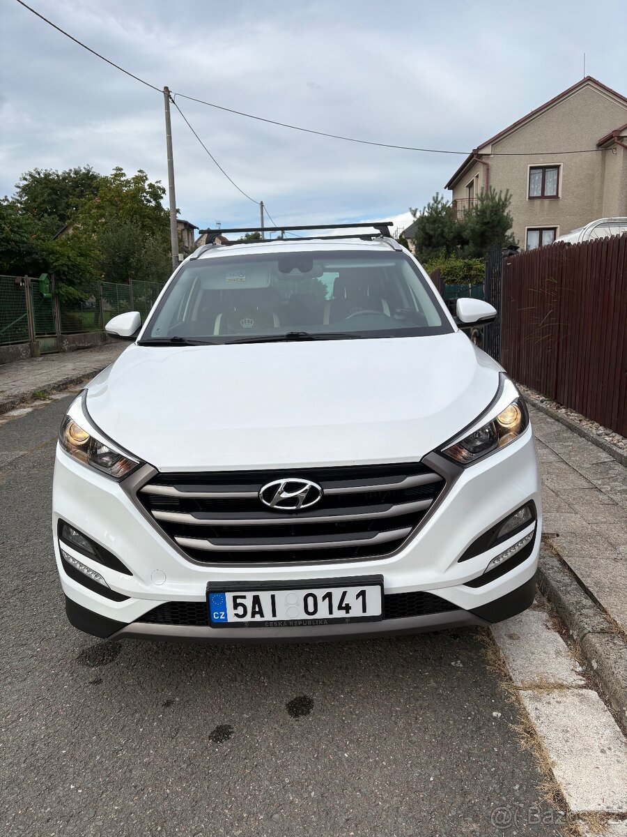 Hyundai Tucson - 2