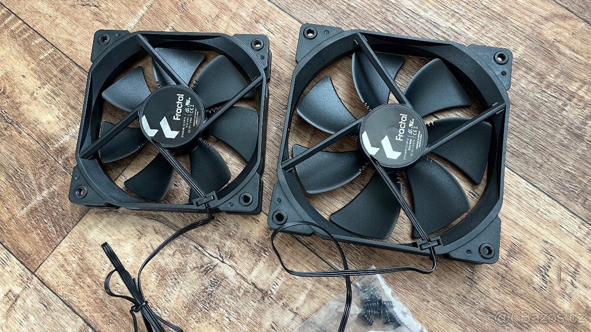 Nové nepoužité ventilátory Fractal Design - 2