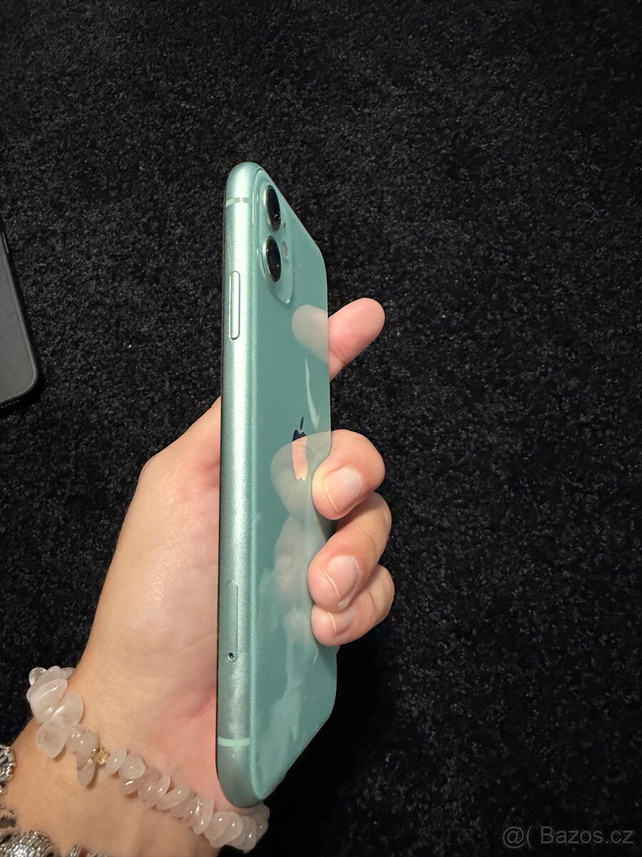 I phone 11 - 2