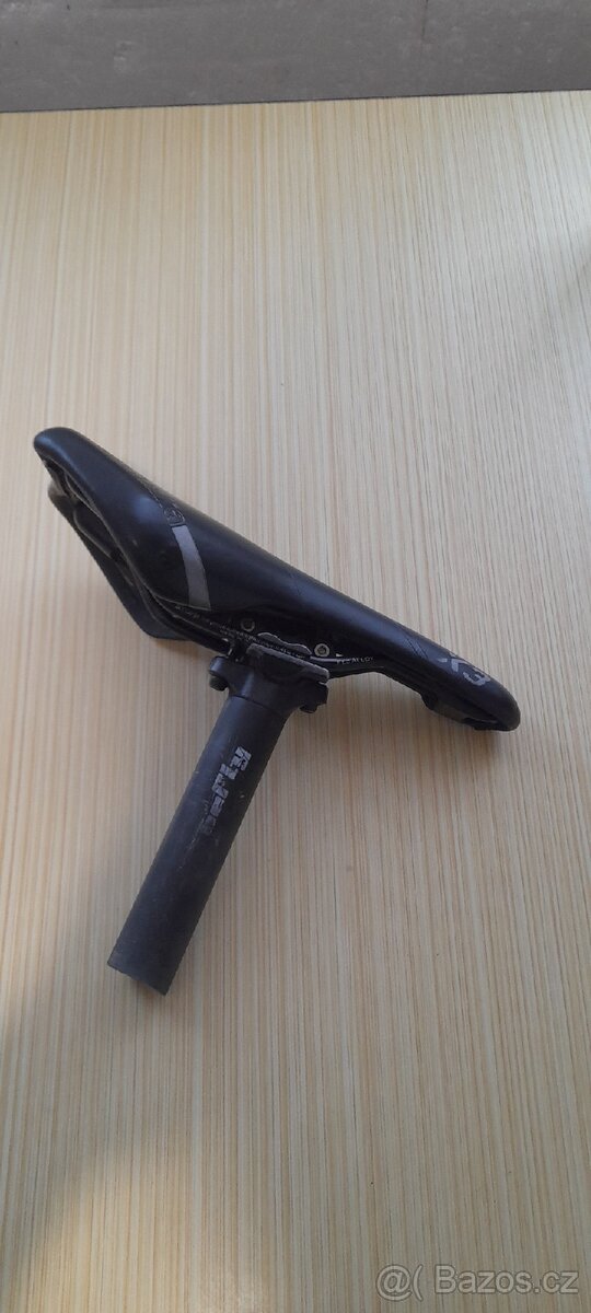 Sedlo se sedlovkou - 2