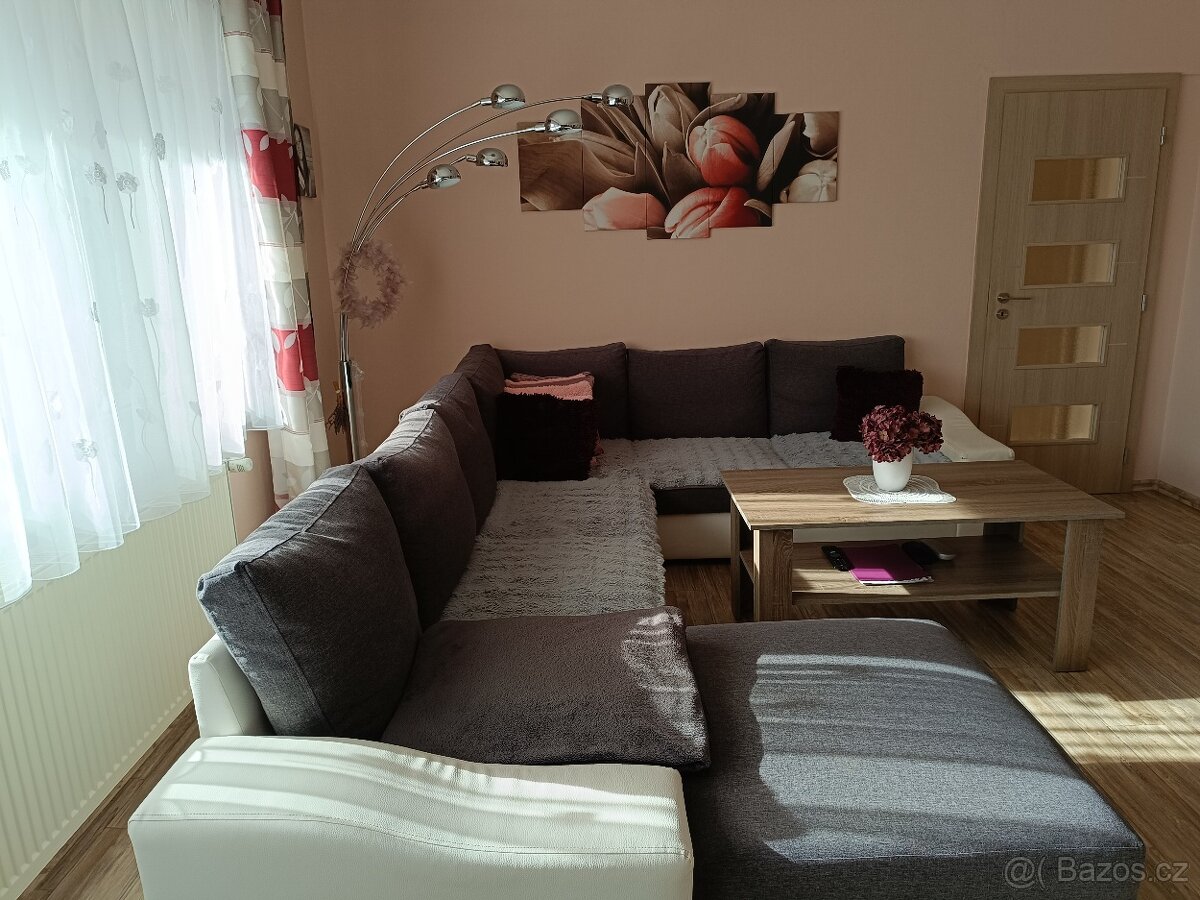 Velká sedací souprava do U - 2