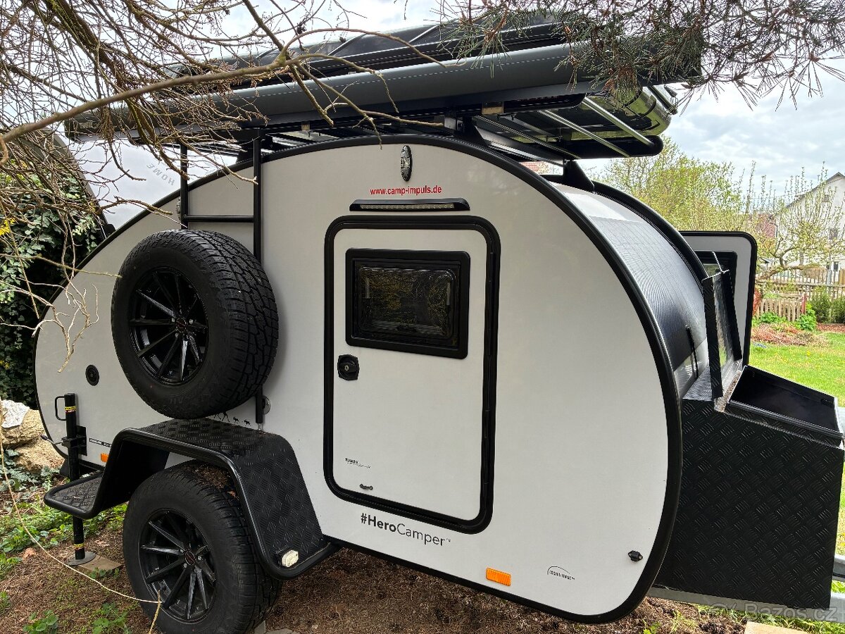 Hero Ranger Columbus + střešní stan James Baroud Evasion XXL