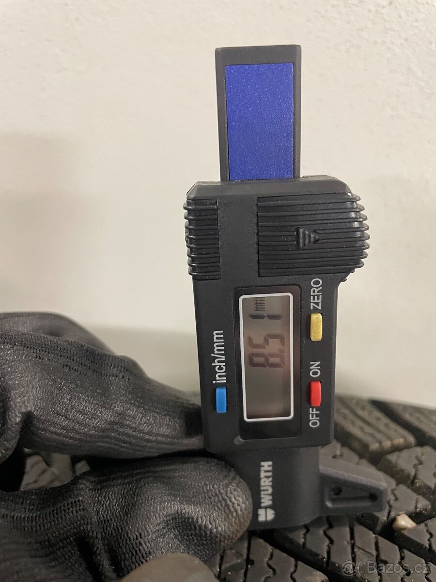 Zimní pneu 205/55R16 - 2