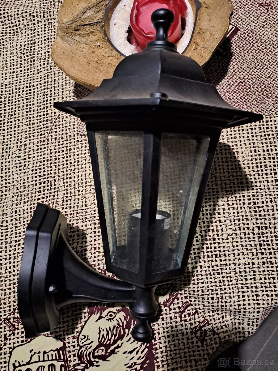 Retro venkovni lampy dva kusy. - 2