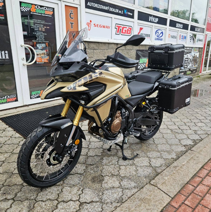 Voge 625 DSX, padací rám, drátěná kola, 47/35 kW - 2