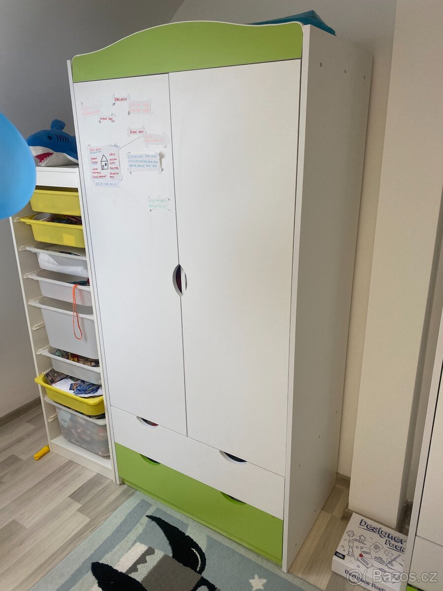 Dětská skříň 180 cm ZELENA, PC 8900KČ - 2