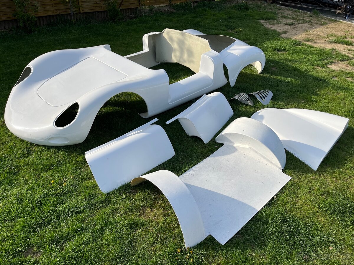 Karoserie Porsche 718 RSK - 2