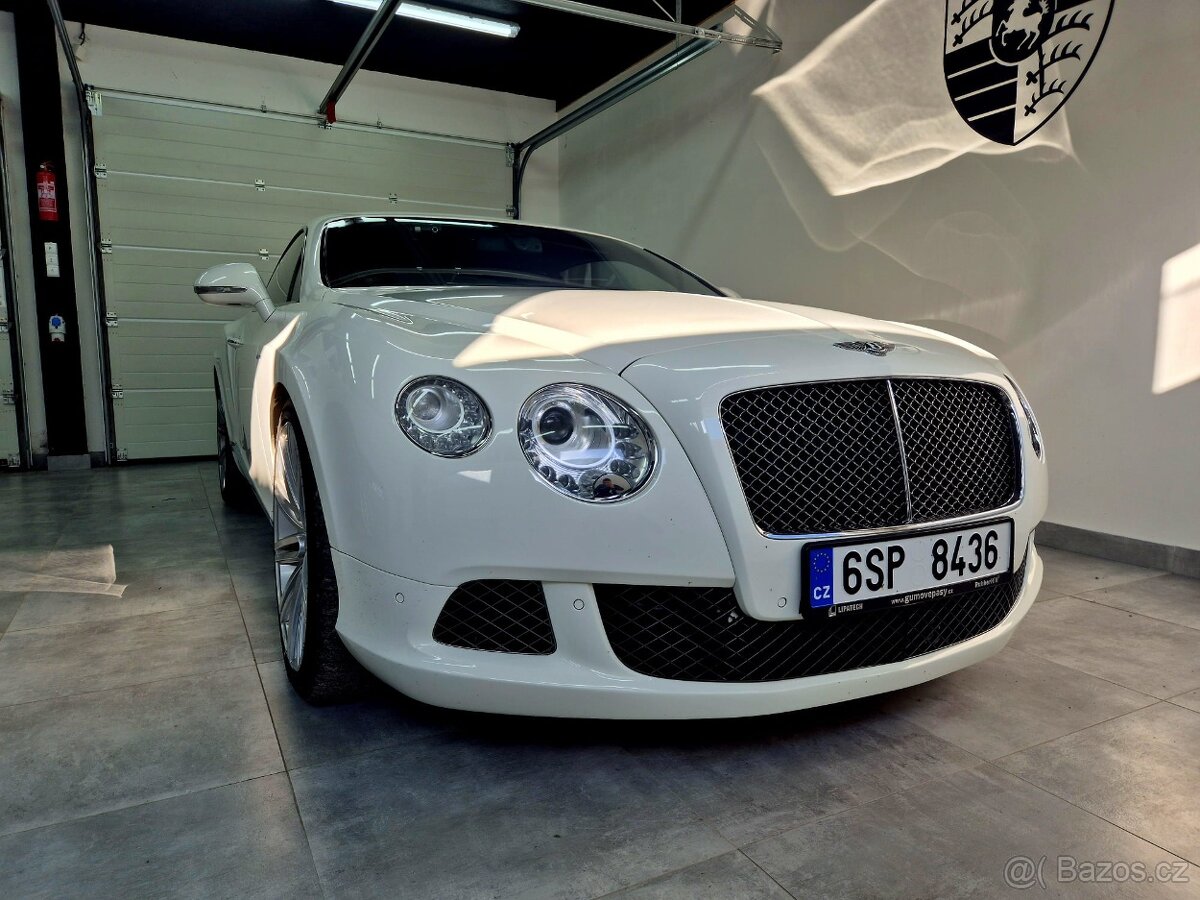 Bentley Continental GT Speed Mulliner 2013, 625 koní - 2