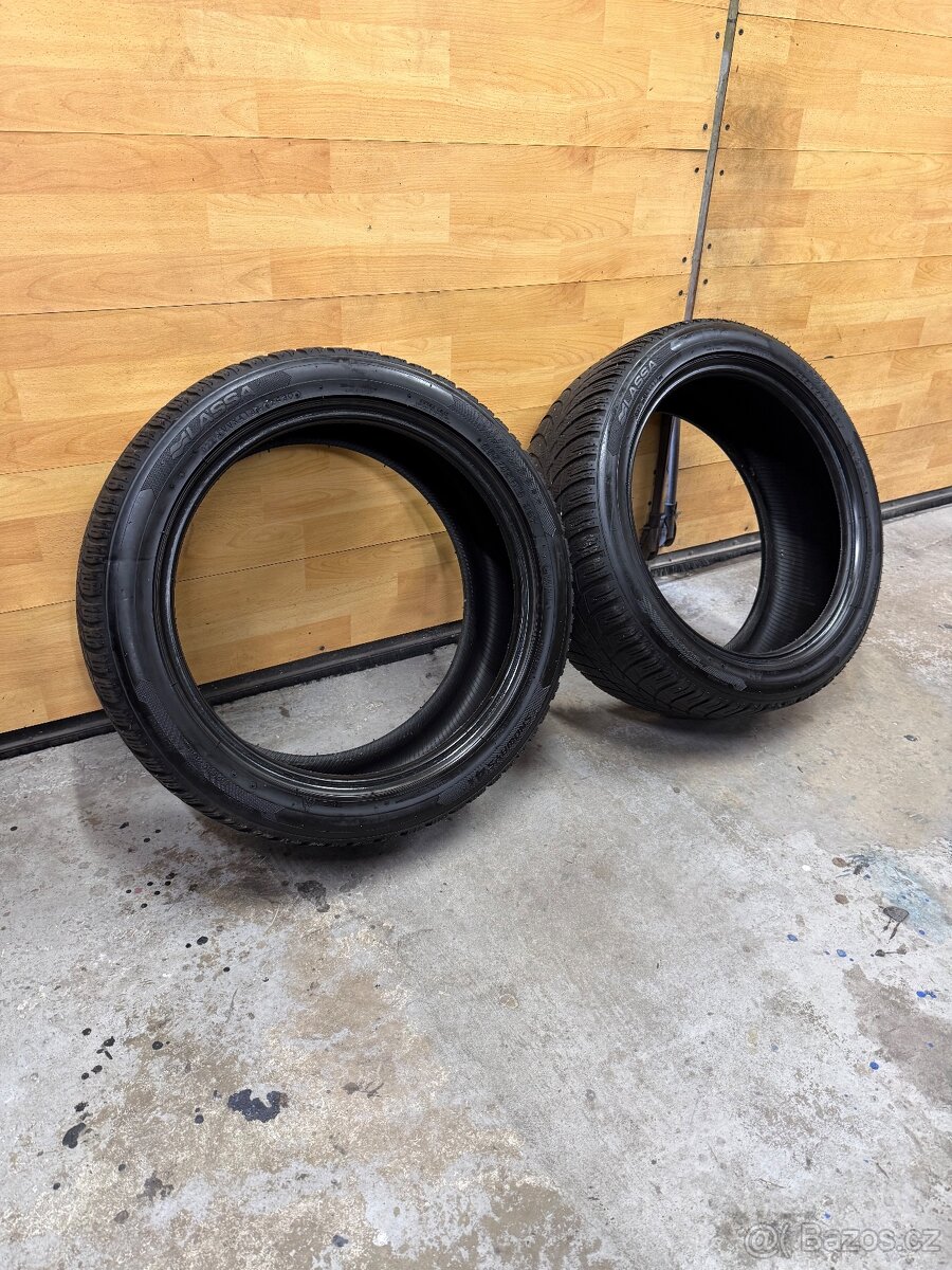 Zimní pneu 235/45/18 č.1 - 2