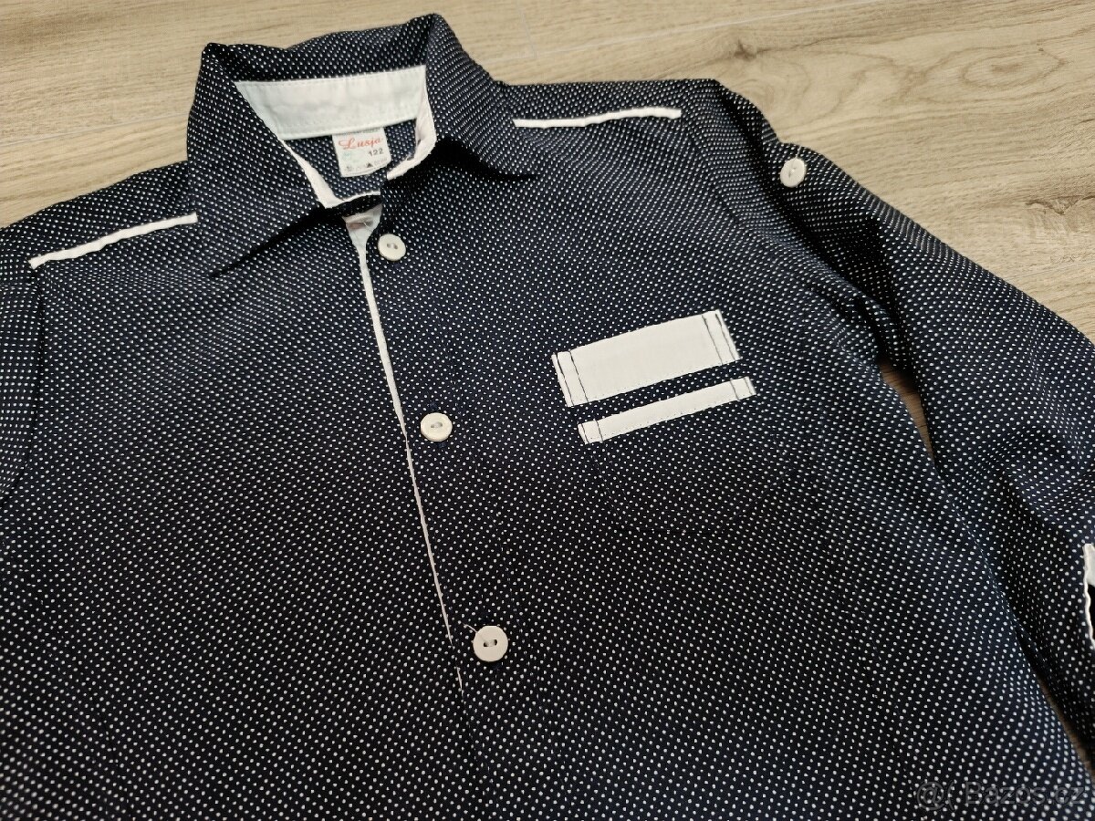 Chlapecká tm. modrá košile - 2