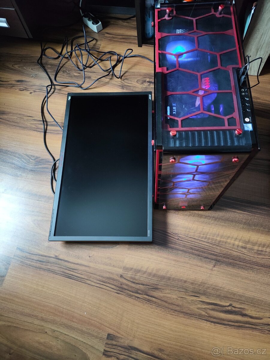 RTX 3080 , I7 8700K , 32GB RAM HERNÍ PC - 2