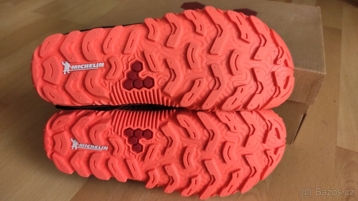 Vivobarefoot ESC Tempest L vel. 37 - 2