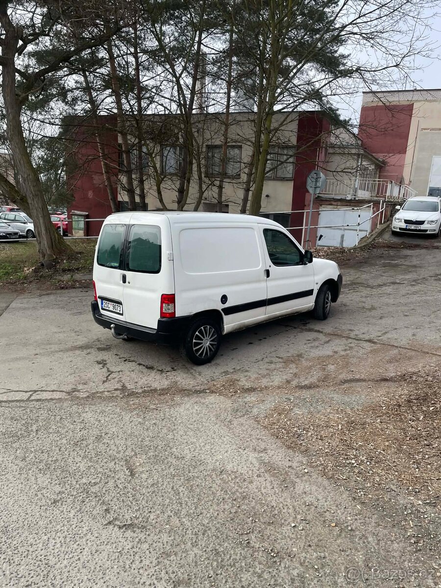 Peugeot partner 1.6 benzin - 2