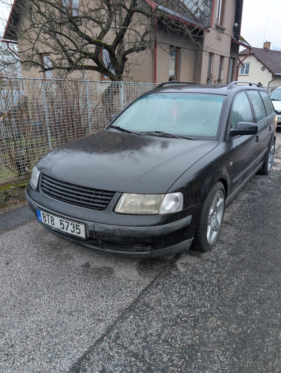 Passat B5 maska bez znaku - 2