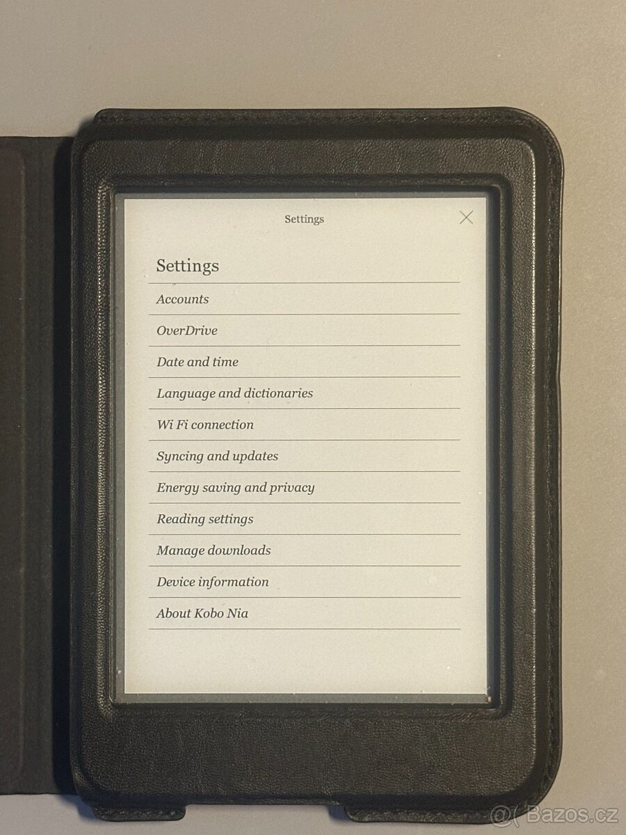 Čtečka elektronických knih Kobo Nia 8GB černá + obal - 2