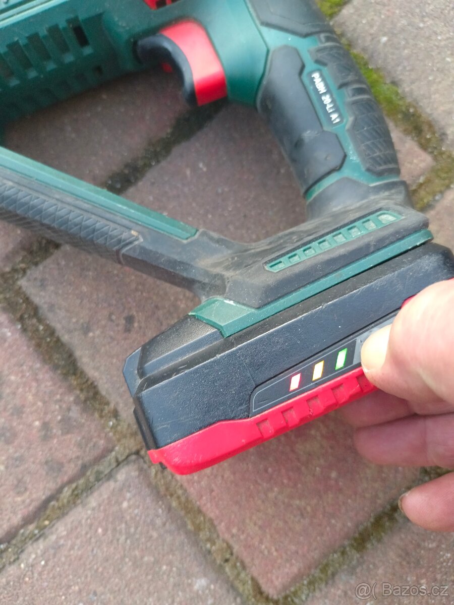 AKU Parkside na ND - 2