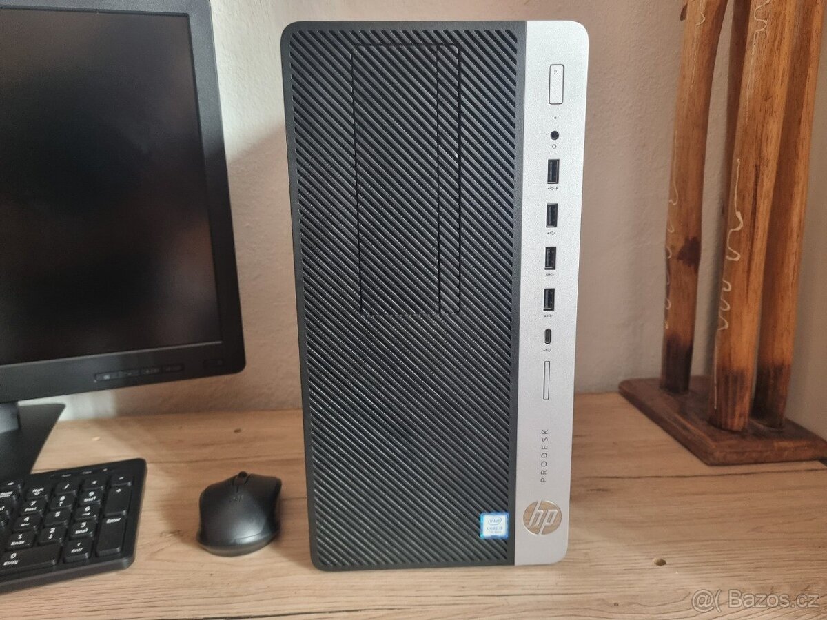 Profesionální počítačová sestava HP s monitorem - 2