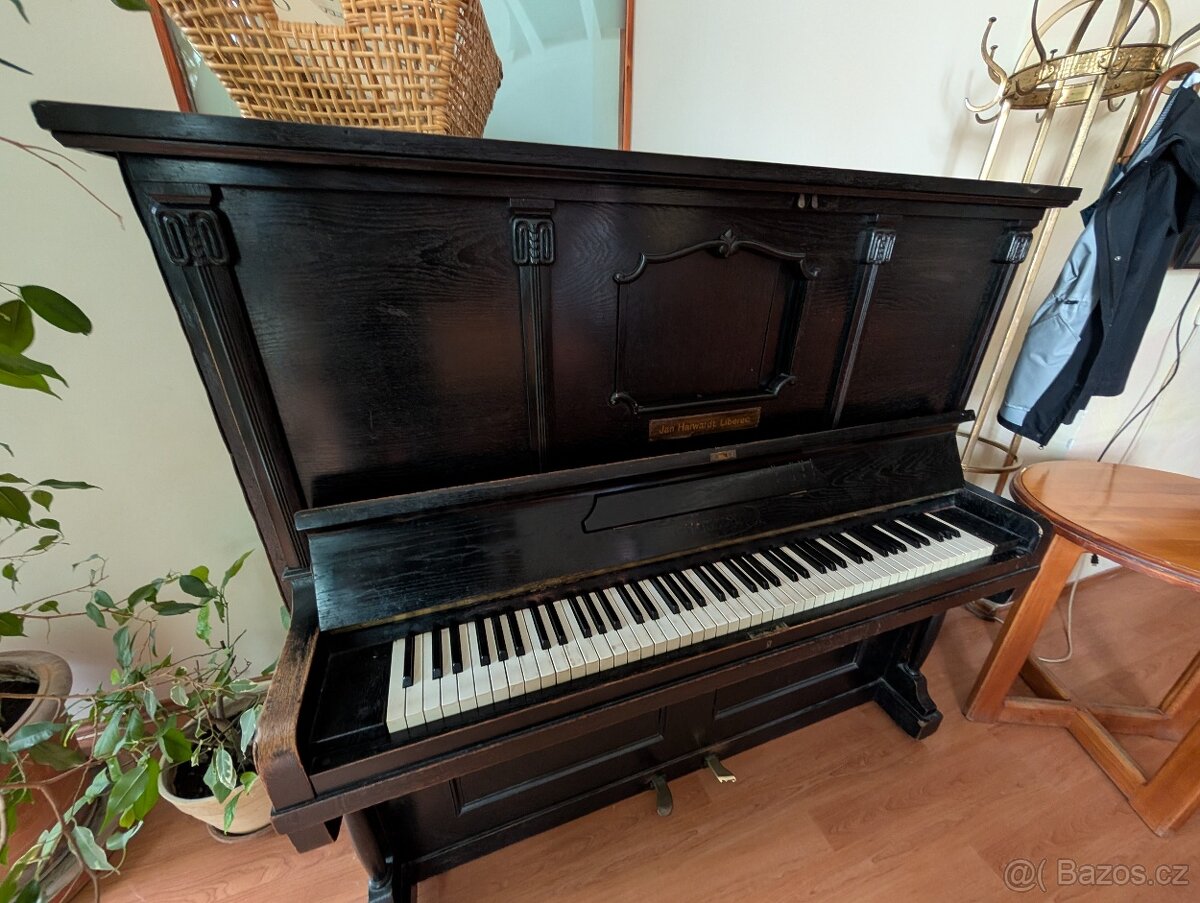 Klavir starožitný Jan Harwardt Liberec plně funkční - 2