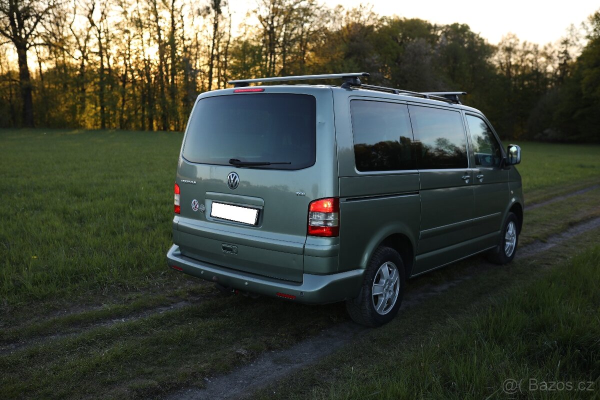Multivan T5 2.5 TDI 4Motion (BNZ) - 2