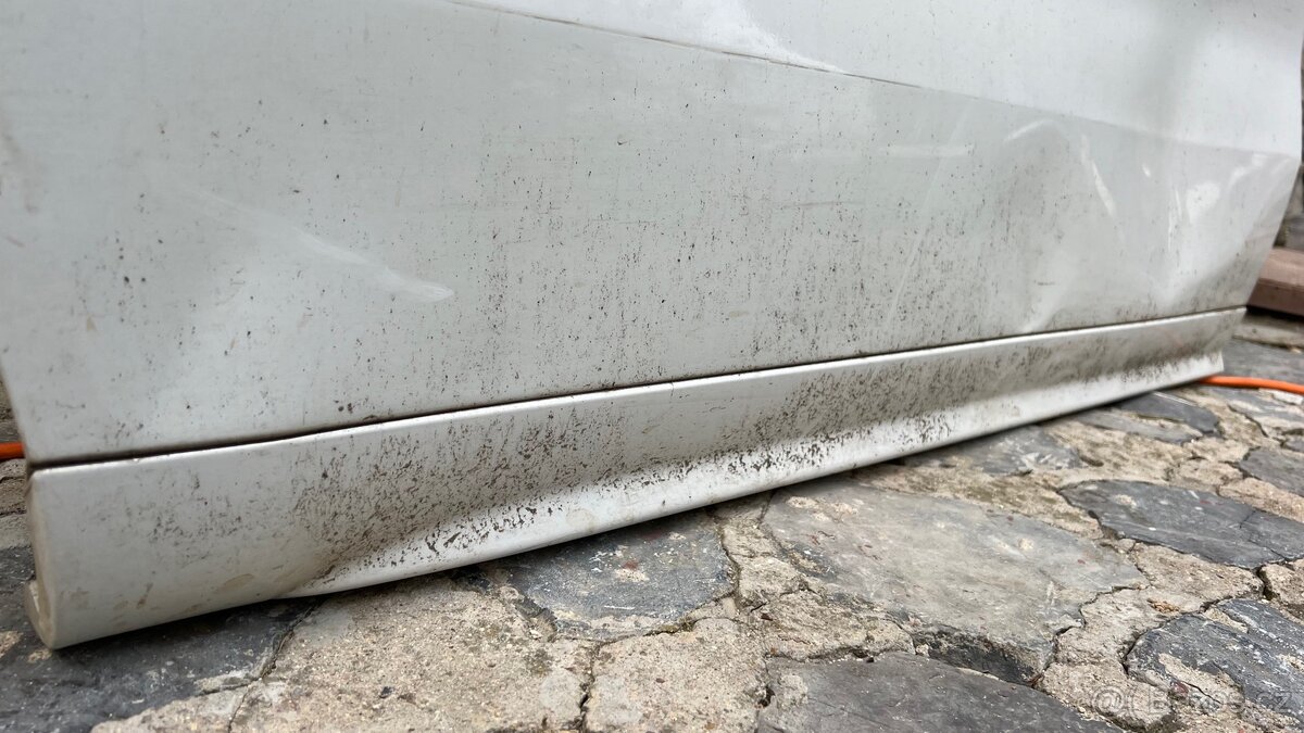 Pravé zadní posuvné dveře VW Sharan 7N – el pojezd – na díly - 2