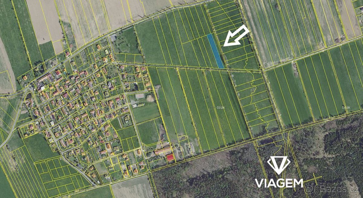 Pole 2 899 m², Podíl 23 % o výměře 664 m² - 2