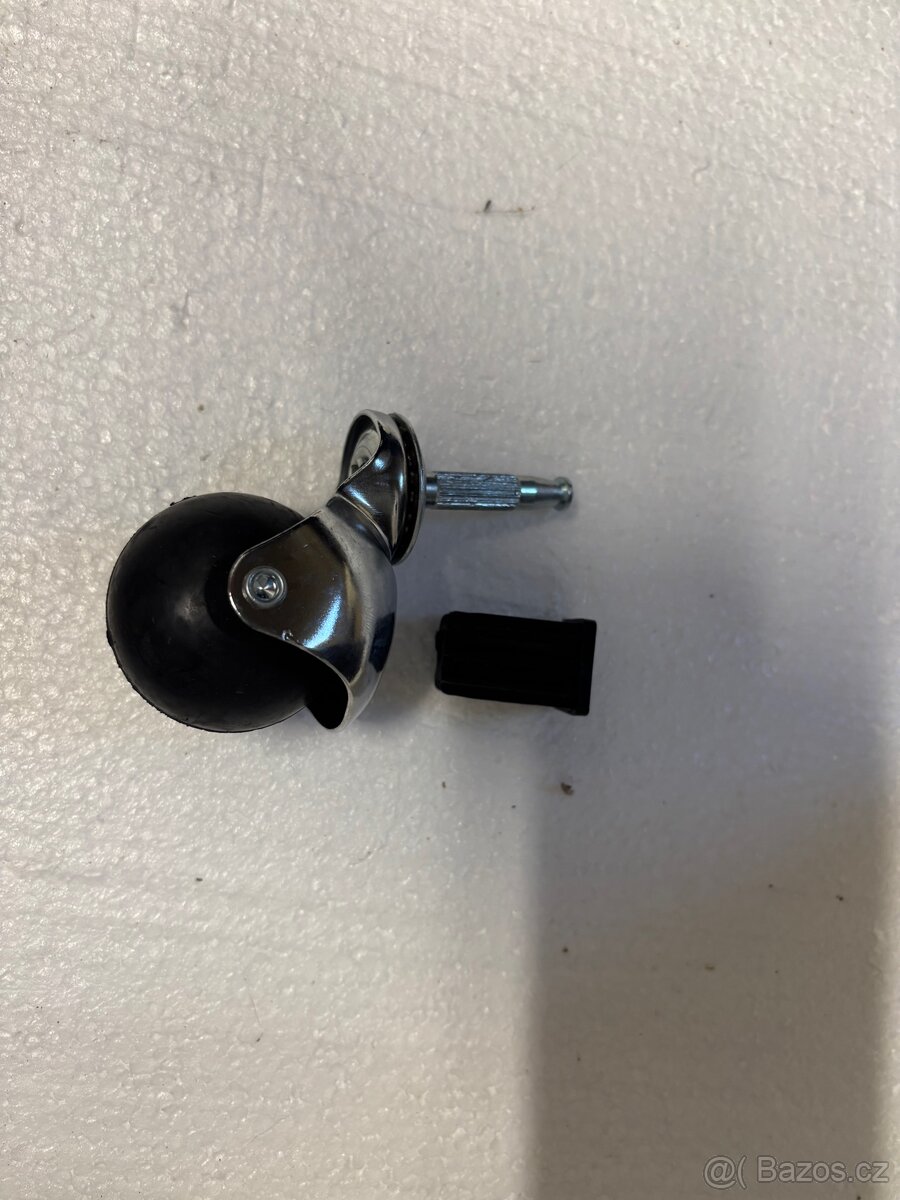 Kolečka na vozík - 2