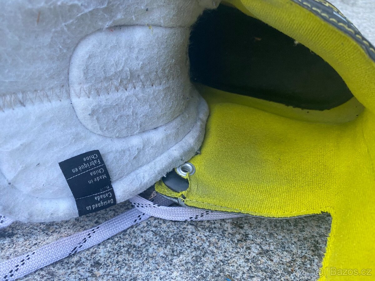 Hokejové brusle - 2