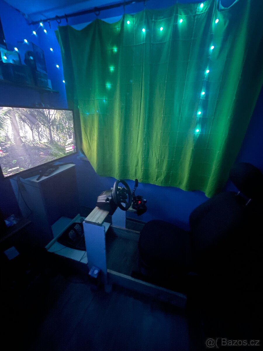 Herni volant a kokpit logitech g29 - 2