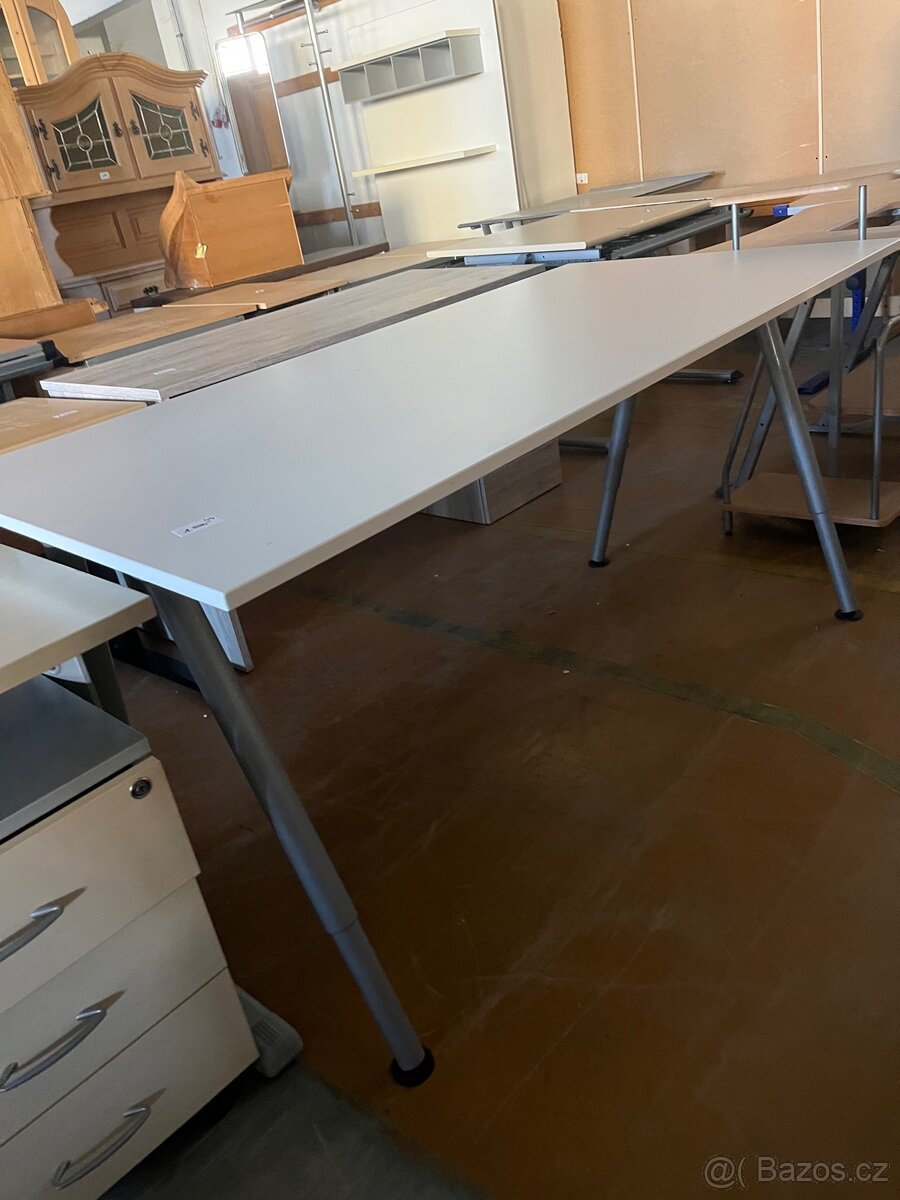 Psací stůl - 2